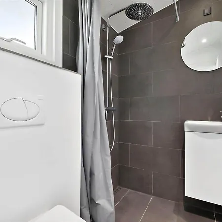 872-n-melby-reinsholmvej-15 بيت للعطل *